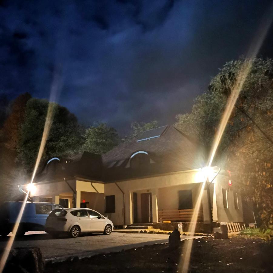 Provence Suceava Exterior foto