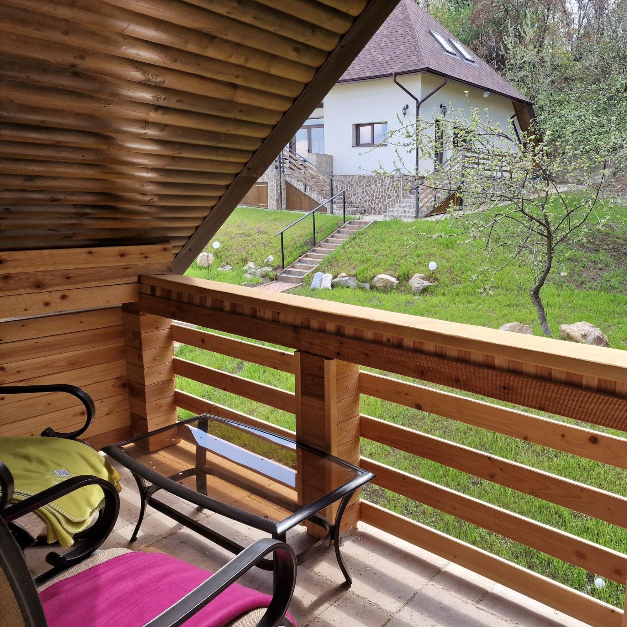 Provence Suceava Exterior foto