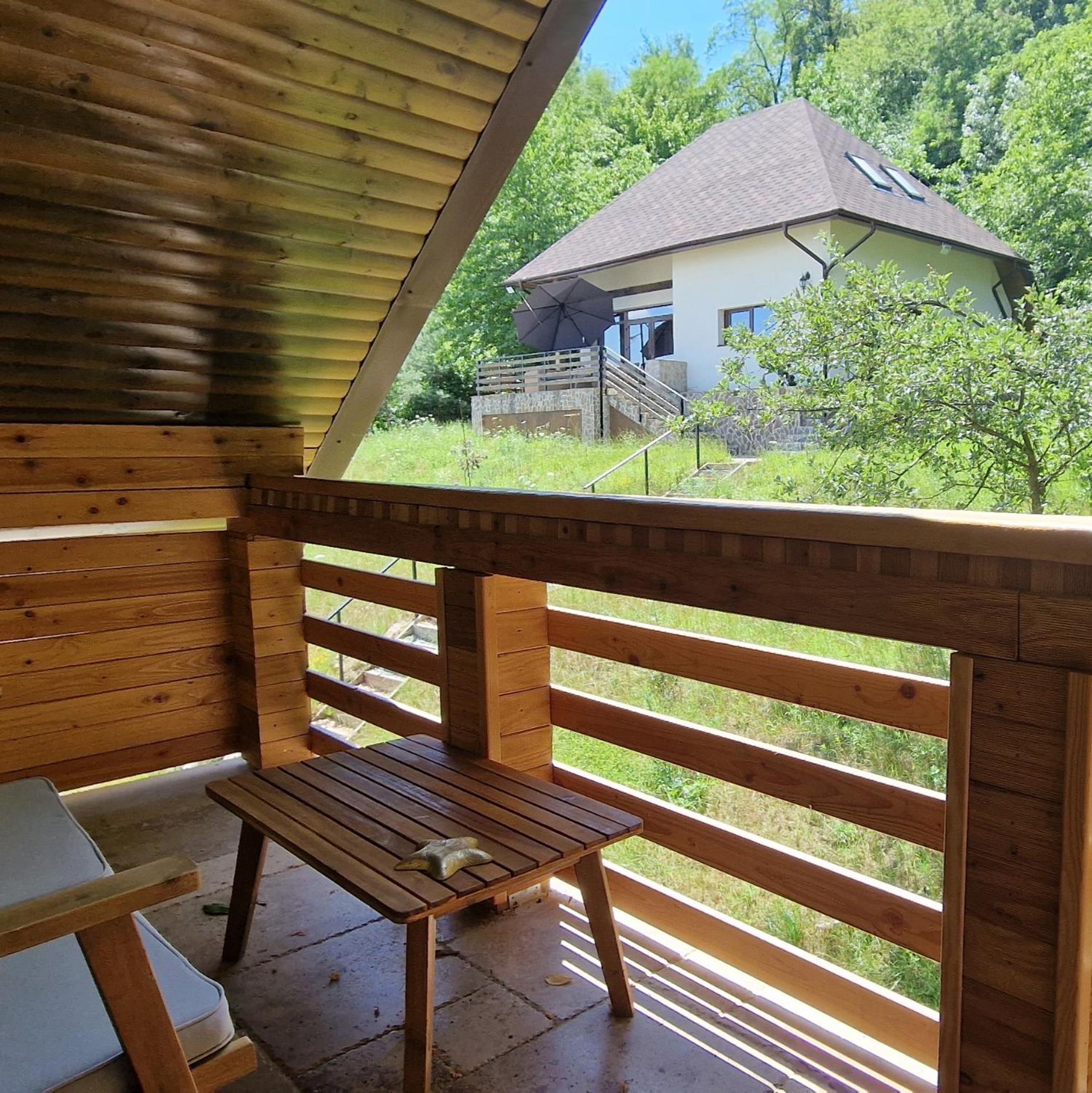Provence Suceava Exterior foto
