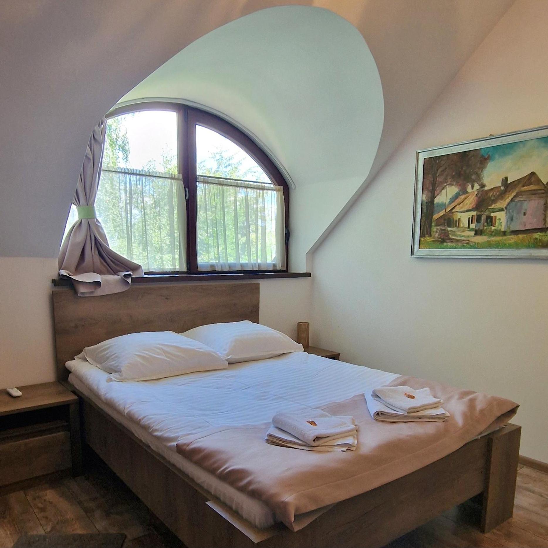 Provence Suceava Exterior foto